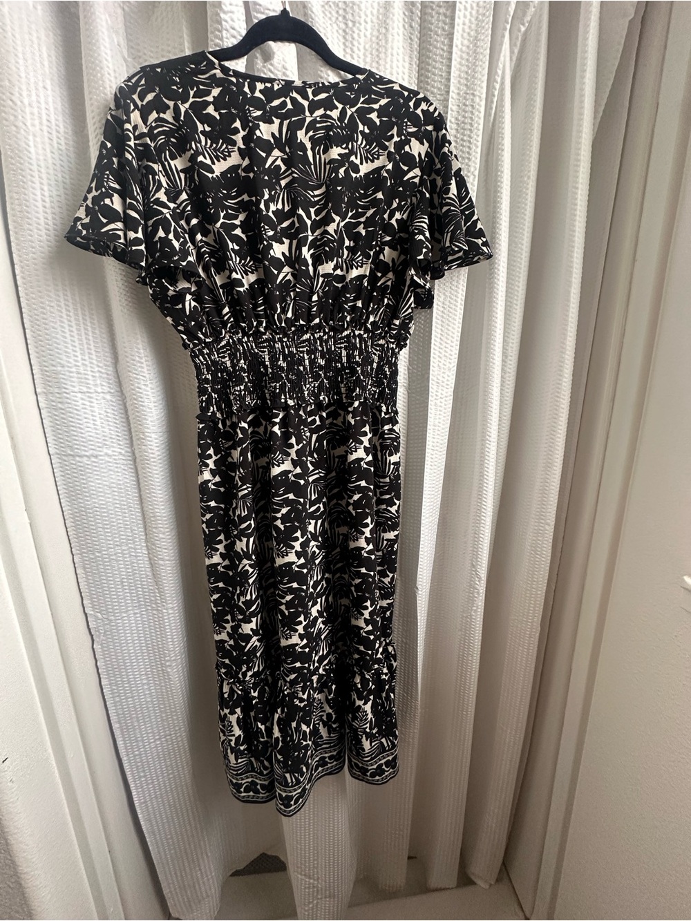 Max Studio Black Floral Print Midi Dress - Picture 4 of 4